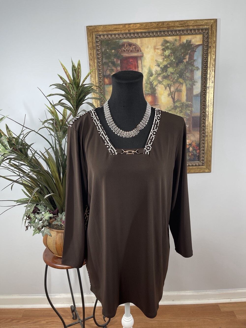 Susan Graver Brown Tunic Top Large Liquid Knit Geometric Trim 3/4 Sleeve Comfort